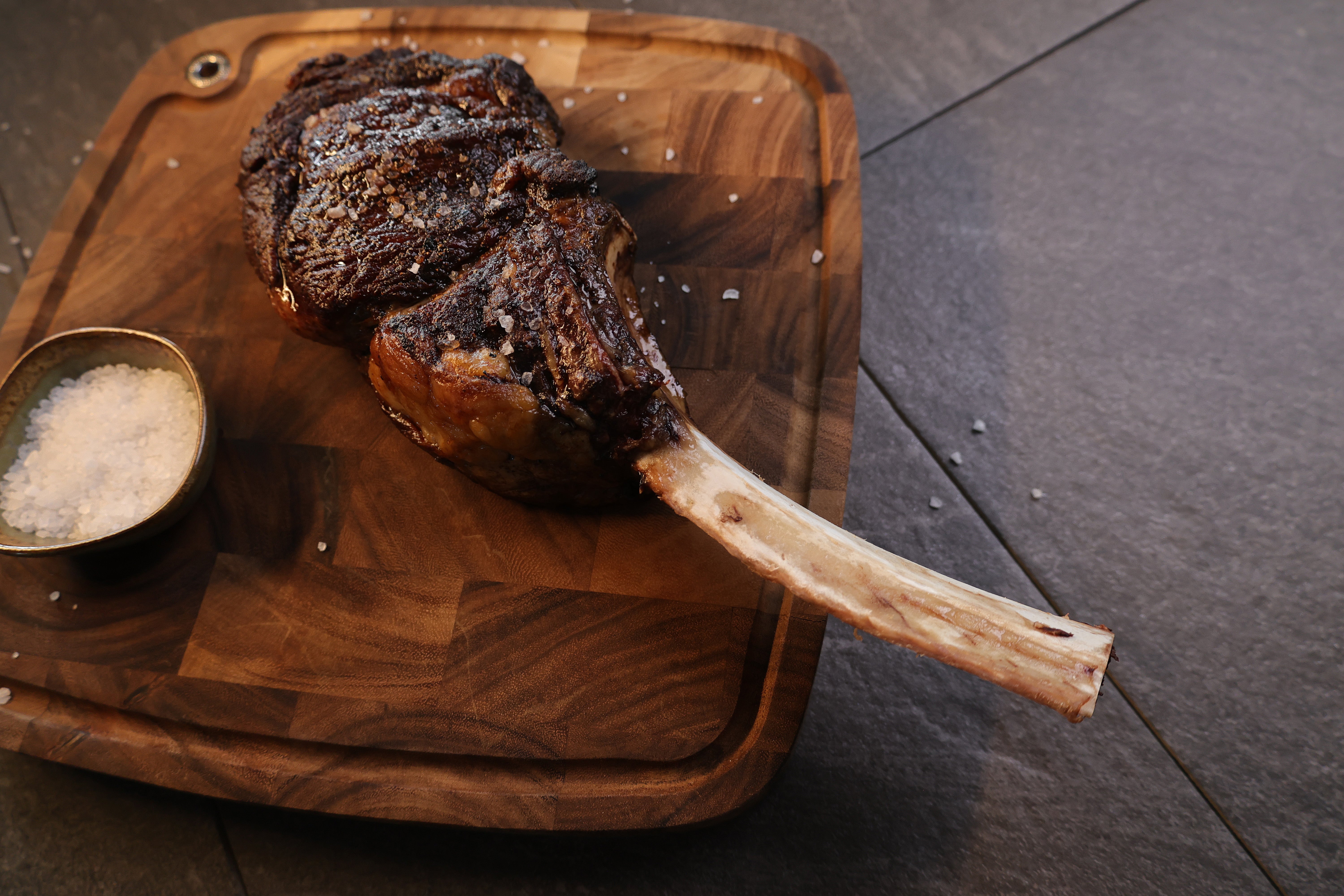 Tomahawk Steak, 48oz.