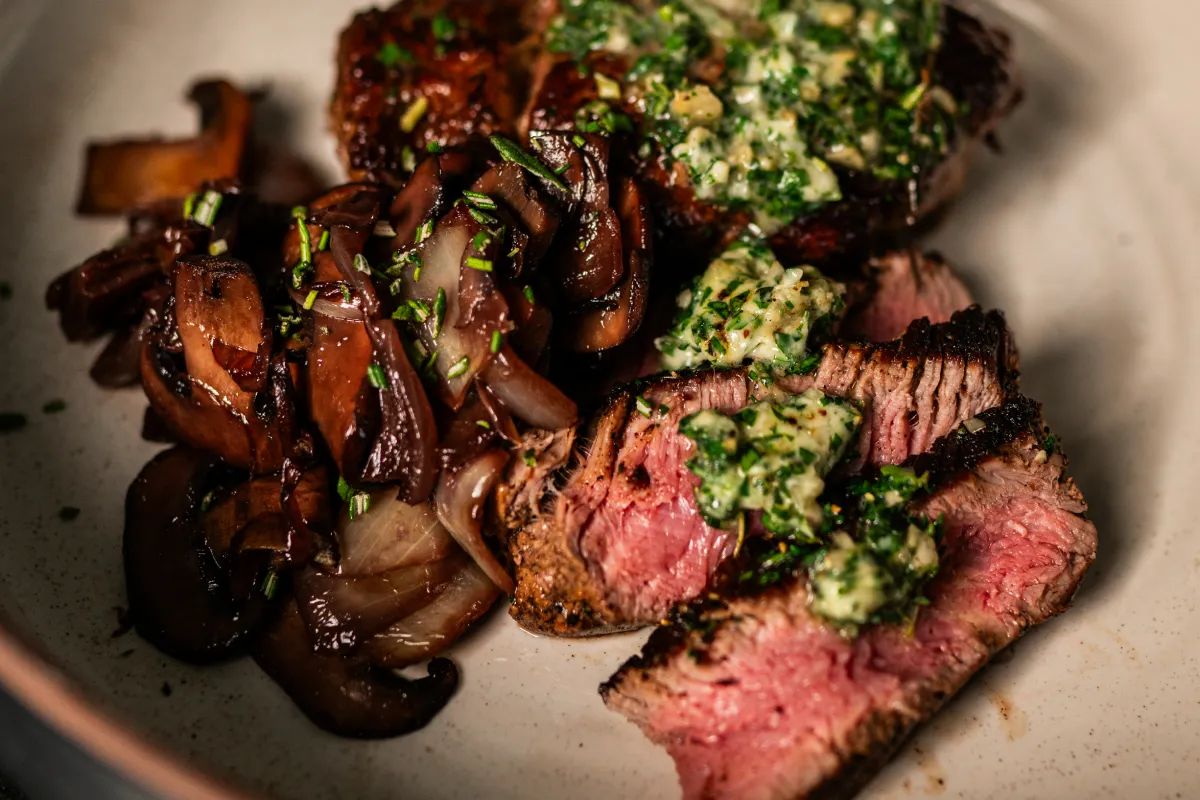 Tenderloin Steak, 8oz. – Forward Farms USA Tenderloin Steak, 8oz. – Forward Farms USA